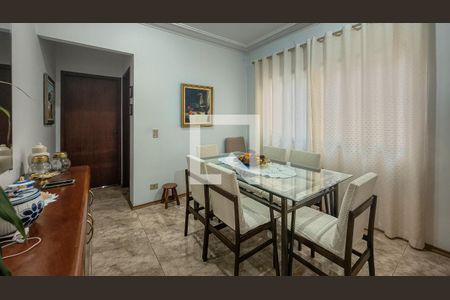 Sala de casa à venda com 3 quartos, 260m² em Cupecê, São Paulo