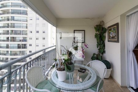 Varanda da Sala de apartamento à venda com 3 quartos, 120m² em Vila Sofia, São Paulo