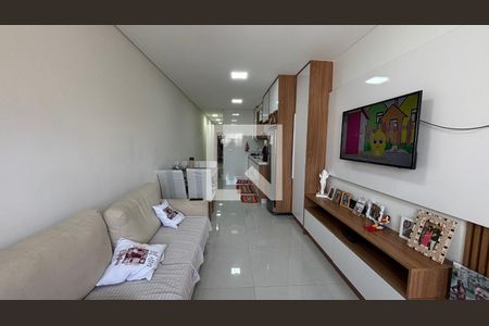 Sala - Cozinha de casa para alugar com 3 quartos, 130m² em Vila Camilópolis, Santo André
