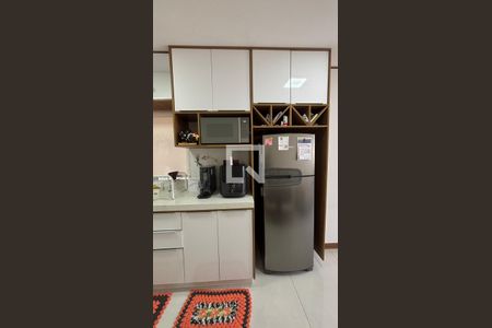 Sala - Cozinha de casa para alugar com 3 quartos, 130m² em Vila Camilópolis, Santo André