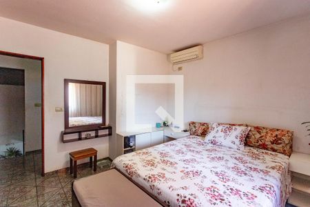 Casa 1 - Quarto 1  de casa à venda com 4 quartos, 384m² em Americanópolis, São Paulo