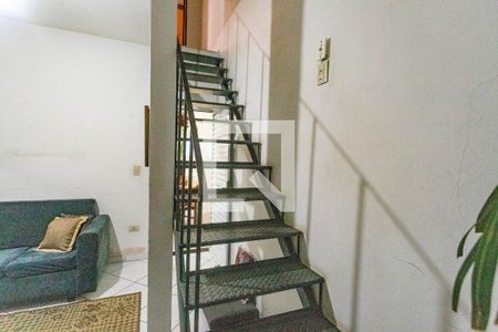 Casa 1 - Escada  de casa à venda com 4 quartos, 384m² em Americanópolis, São Paulo