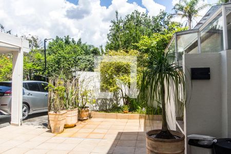 Vista da Sala de apartamento para alugar com 3 quartos, 250m² em Alphaville, Santana de Parnaíba