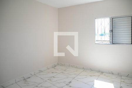 Quarto 1 de casa para alugar com 2 quartos, 60m² em Vila Moraes, São Paulo