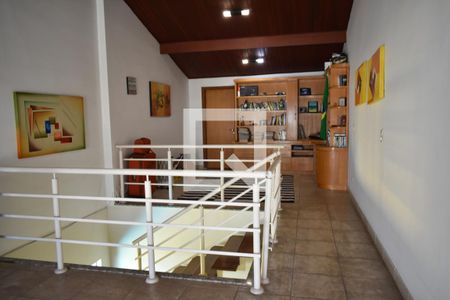 Academia de casa à venda com 4 quartos, 400m² em Chácara Inglesa, São Paulo