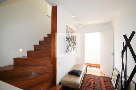 Corredor de apartamento para alugar com 3 quartos, 410m² em Itaim Bibi, São Paulo