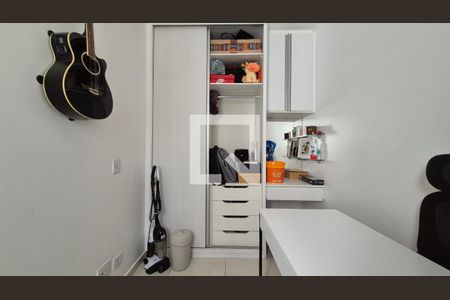 Quarto de apartamento à venda com 3 quartos, 140m² em Vila Guarani, Santo André