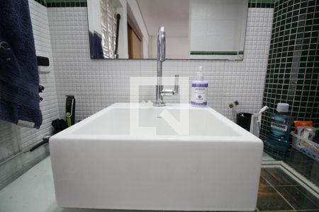 Banheiro da Suíte - Torneira de apartamento para alugar com 1 quarto, 48m² em Vila Progredior, São Paulo