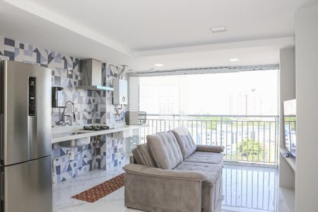 Sala e Cozinha de apartamento para alugar com 2 quartos, 46m² em Parque Industrial Tomas Edson, São Paulo