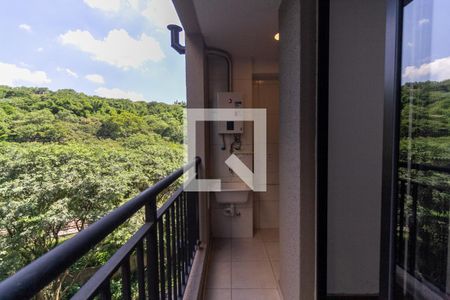 Varanda integrada com área de Serviço de apartamento para alugar com 2 quartos, 38m² em Usina Piratininga, São Paulo