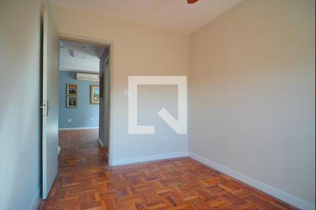 Quarto 2 de apartamento para alugar com 2 quartos, 70m² em Jardim Dona Leopoldina, Porto Alegre