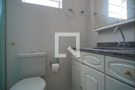 Banheiro Corredor de apartamento para alugar com 2 quartos, 70m² em Jardim Dona Leopoldina, Porto Alegre