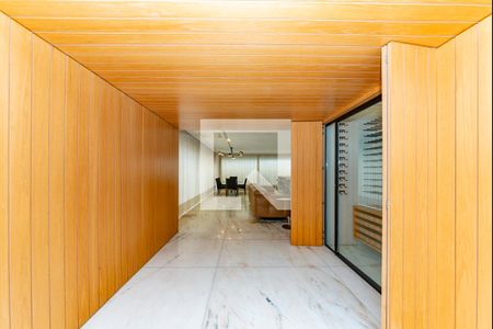 Adega de apartamento para alugar com 4 quartos, 306m² em Vila da Serra, Nova Lima