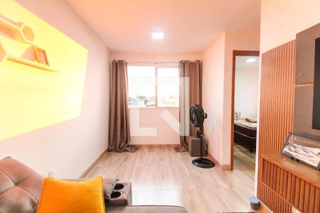 Sala de apartamento para alugar com 2 quartos, 41m² em Parada Xv de Novembro, São Paulo