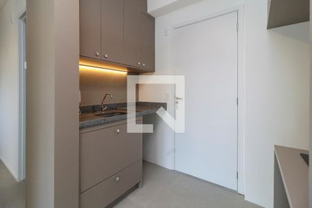 Cozinha de apartamento para alugar com 1 quarto, 35m² em Santo Amaro, São Paulo