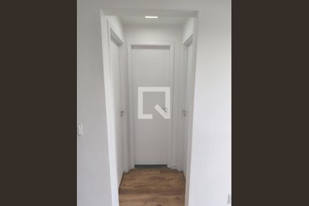 CORREDOR INTERNO de apartamento à venda com 2 quartos, 49m² em São Pedro, Osasco