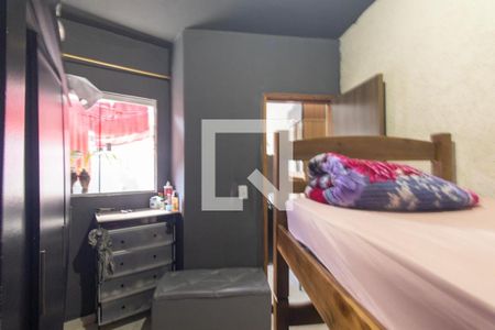 Quarto 1 de casa à venda com 2 quartos, 33m² em Campo de Santana, Curitiba