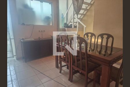 Foto 03 de casa à venda com 4 quartos, 200m² em Vila Romero, São Paulo