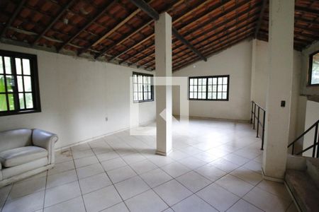 Sala 2  de casa de condomínio para alugar com 2 quartos, 350m² em Jacarepaguá, Rio de Janeiro