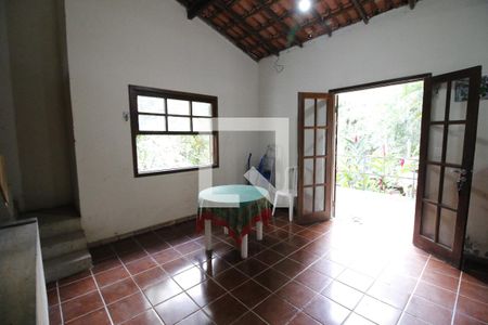 Sala de casa de condomínio para alugar com 2 quartos, 350m² em Jacarepaguá, Rio de Janeiro