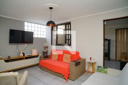 Sala de casa à venda com 5 quartos, 400m² em Itaipu, Niterói