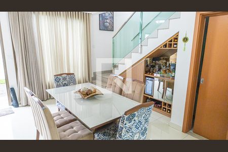 Sala de casa de condomínio à venda com 3 quartos, 184m² em Trevo, Belo Horizonte