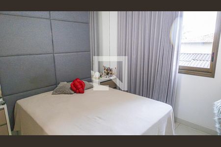 Quarto 1/closet / suite de casa de condomínio à venda com 3 quartos, 184m² em Trevo, Belo Horizonte