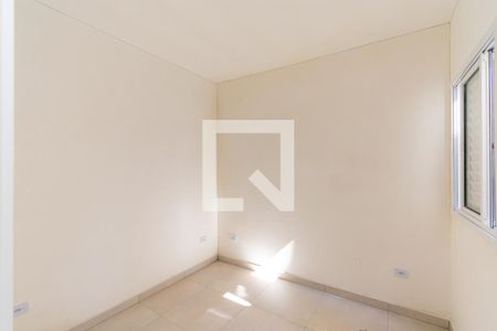 Quarto 2 de apartamento para alugar com 2 quartos, 41m² em Vila Alpina, São Paulo