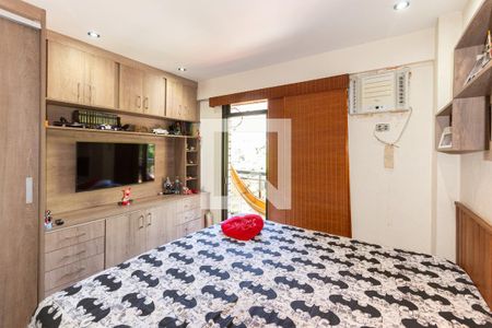 Suíte de apartamento à venda com 3 quartos, 142m² em Tijuca, Rio de Janeiro