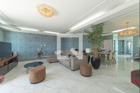 Sala de casa à venda com 3 quartos, 600m² em Vila das Belezas, São Paulo