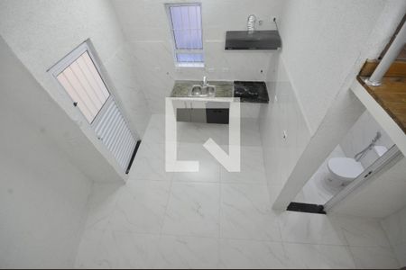 Sala/Cozinha de casa para alugar com 1 quarto, 30m² em Parque Edu Chaves, São Paulo