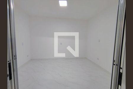 Sala/Quarto de casa para alugar com 1 quarto, 30m² em Parque Edu Chaves, São Paulo