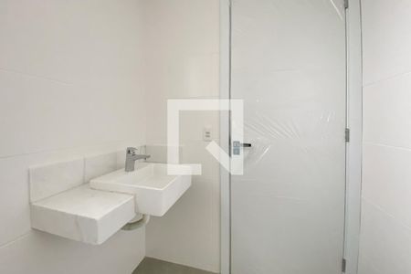 Banheiro da Suíte 1 de apartamento à venda com 2 quartos, 90m² em Santa Efigênia, Belo Horizonte