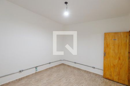 Quarto 1 de casa para alugar com 1 quarto, 50m² em Vila Nova Galvão, São Paulo