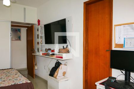 Quarto Suíte de casa de condomínio à venda com 3 quartos, 150m² em Quintino Bocaiúva, Rio de Janeiro