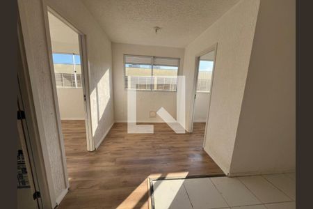 Sala de apartamento para alugar com 2 quartos, 32m² em Parque São Lourenço, São Paulo