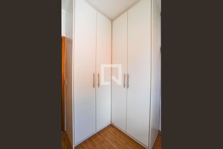 Quarto 2 de apartamento à venda com 2 quartos, 96m² em Jardim Las Vegas, Santo André