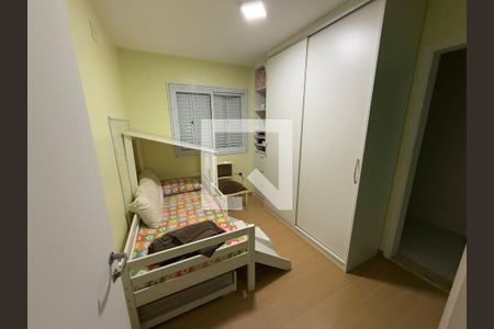 Quarto 2 de casa de condomínio para alugar com 3 quartos, 173m² em Jardim Passargada I, Cotia