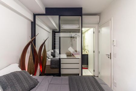Suíte de apartamento para alugar com 1 quarto, 58m² em Santa Ifigênia, São Paulo