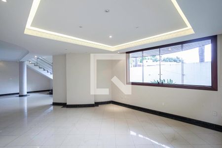 Sala 1 de casa à venda com 5 quartos, 678m² em Bandeirantes (pampulha), Belo Horizonte