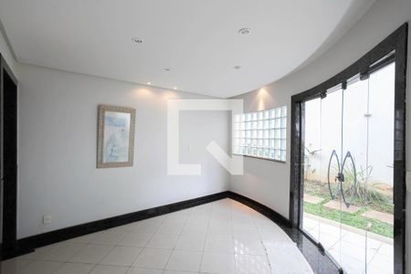Sala 2 de casa para alugar com 5 quartos, 678m² em Bandeirantes (pampulha), Belo Horizonte