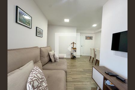 Sala de kitnet/studio à venda com 2 quartos, 69m² em Parque Industrial Tomas Edson, São Paulo