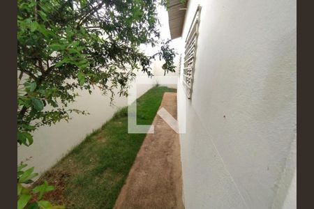 Casa para alugar com 2 quartos, 100m² em Novo Mundo, Uberlândia