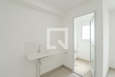 Sala/Cozinha/Área de Serviço de apartamento para alugar com 2 quartos, 48m² em Imirim, São Paulo