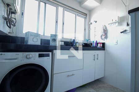 Cozinha/ Área de Servico de apartamento à venda com 3 quartos, 126m² em Santa Teresinha, São Paulo