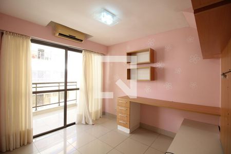 Quarto 1 de apartamento para alugar com 3 quartos, 167m² em Freguesia (jacarepaguá), Rio de Janeiro