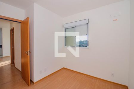Quarto 2 de apartamento para alugar com 2 quartos, 44m² em Morro Santana, Porto Alegre