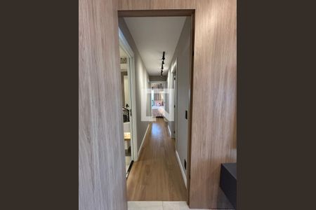 Corredor de apartamento à venda com 3 quartos, 79m² em Vila Dom Pedro I, São Paulo