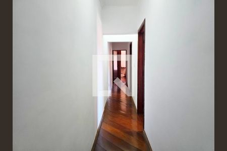 Corredor de casa para alugar com 3 quartos, 108m² em Jardim Leda, Guarulhos