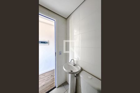 Banheiro de apartamento para alugar com 1 quarto, 26m² em Quarta Parada, São Paulo